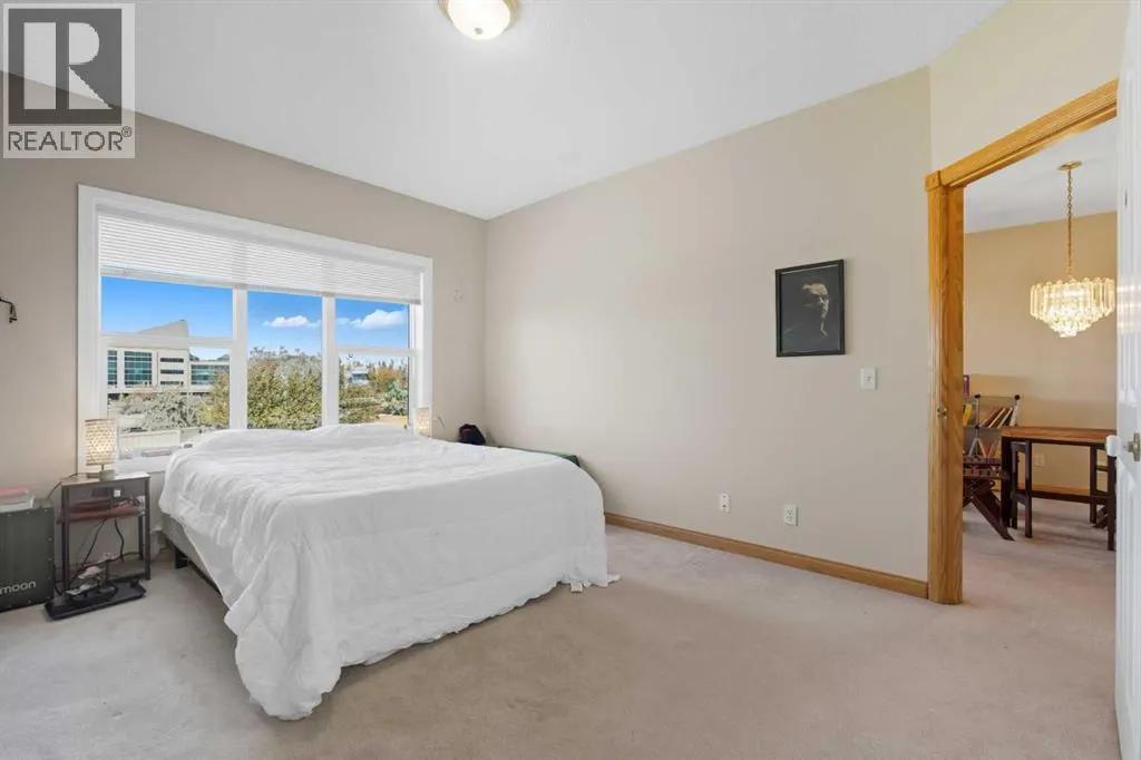 221, 1920 14 Avenue NE