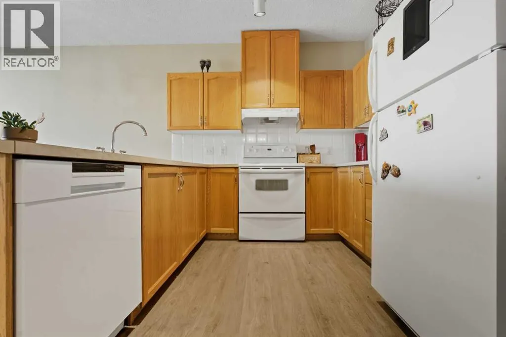 221, 1920 14 Avenue NE