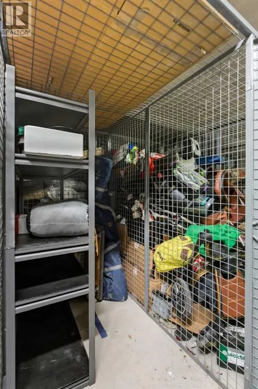 221, 1920 14 Avenue NE