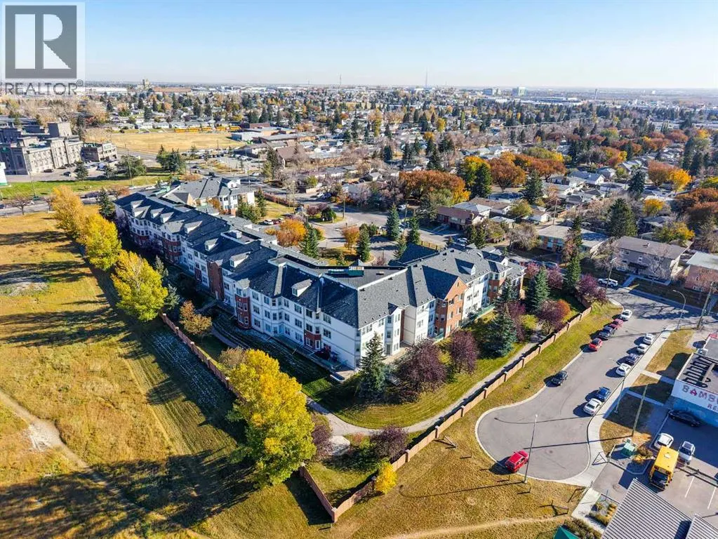 221, 1920 14 Avenue NE