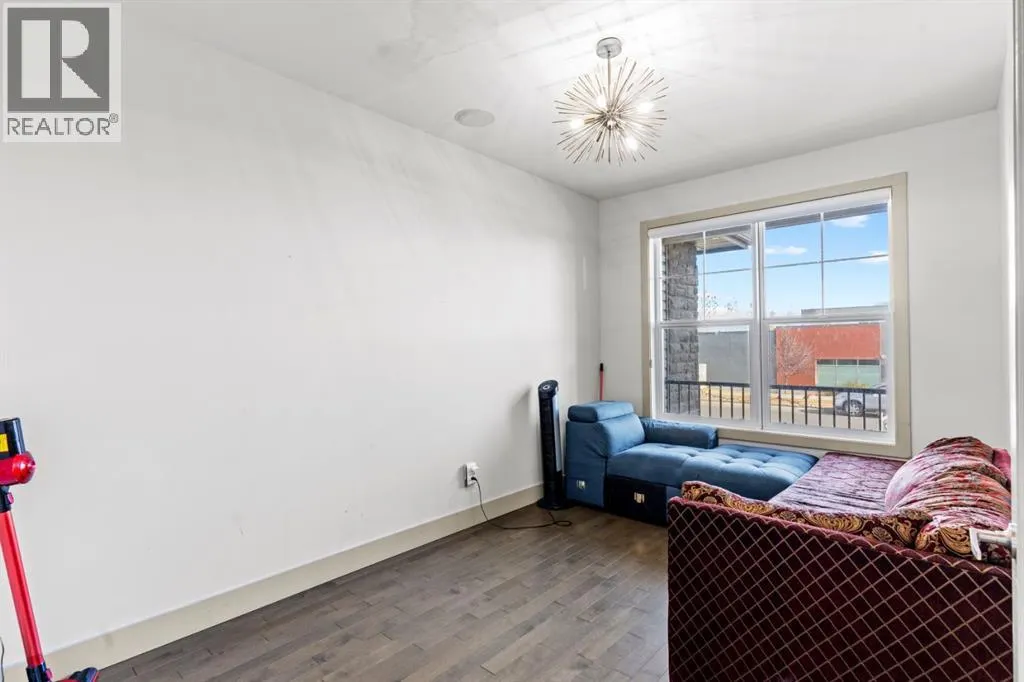 269 Kinniburge Boulevard