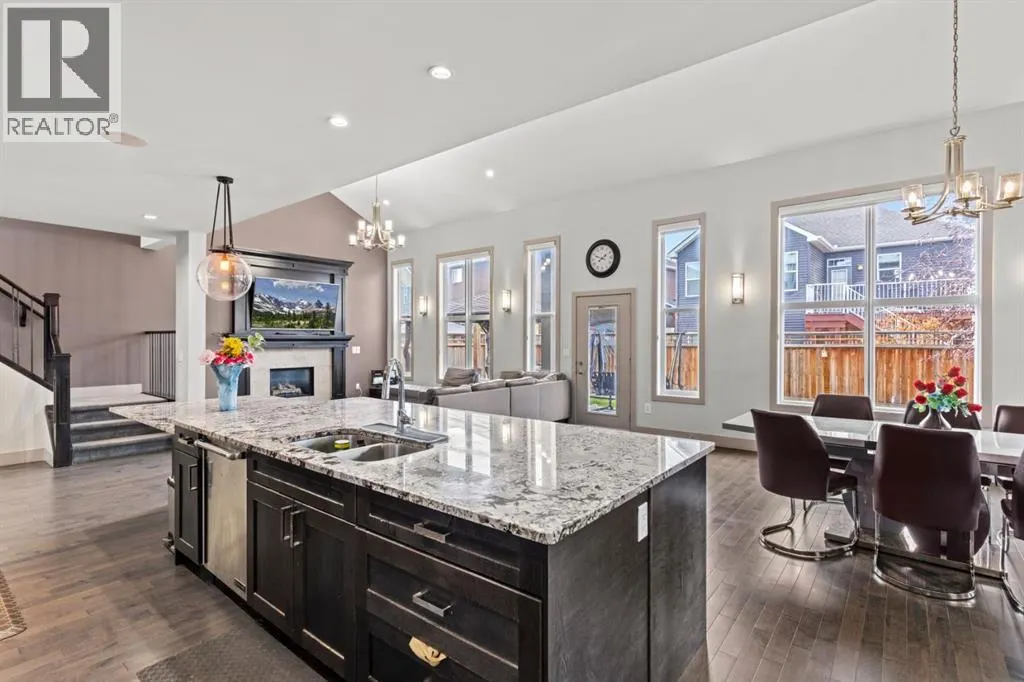 269 Kinniburge Boulevard