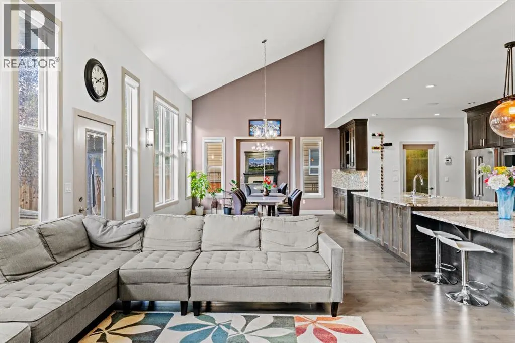 269 Kinniburge Boulevard