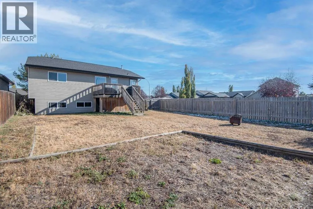 1 Pine Crescent