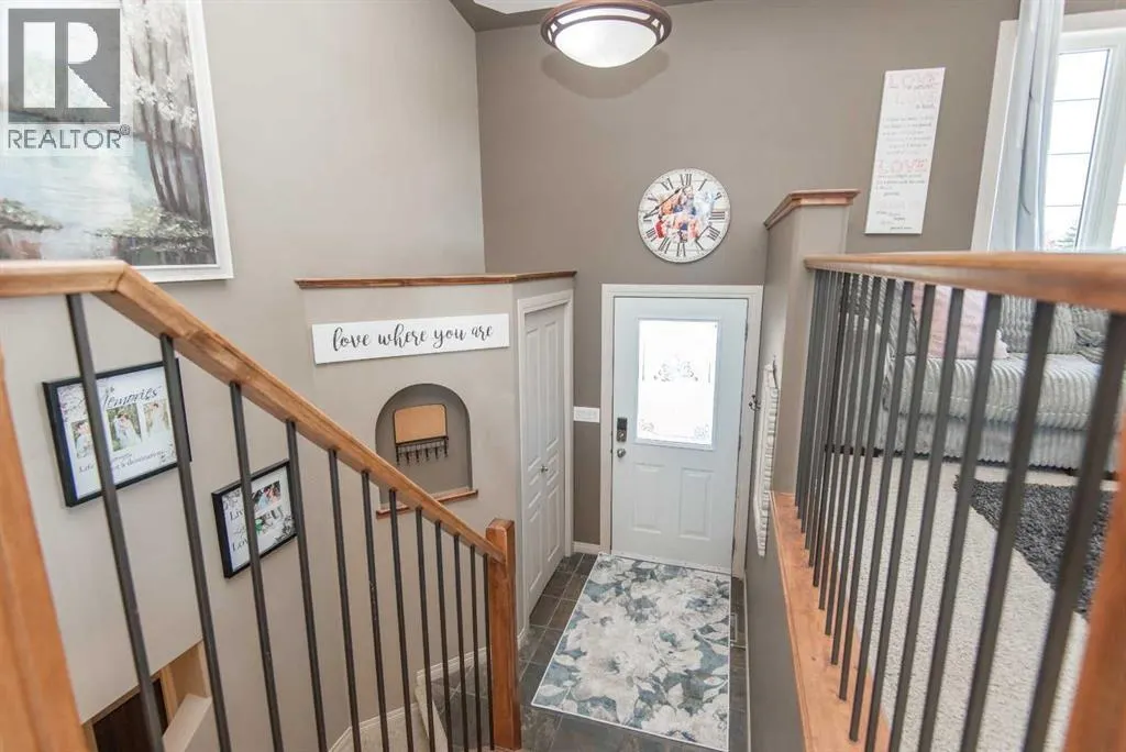 1 Pine Crescent