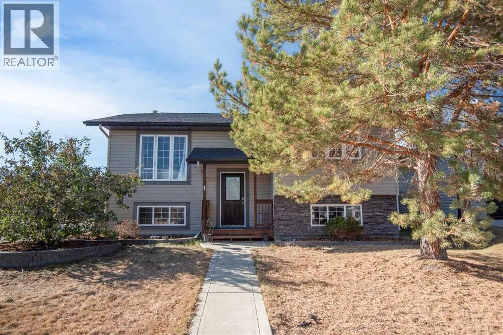 1 Pine Crescent