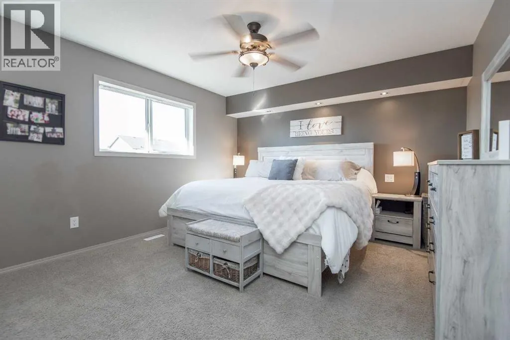 1 Pine Crescent
