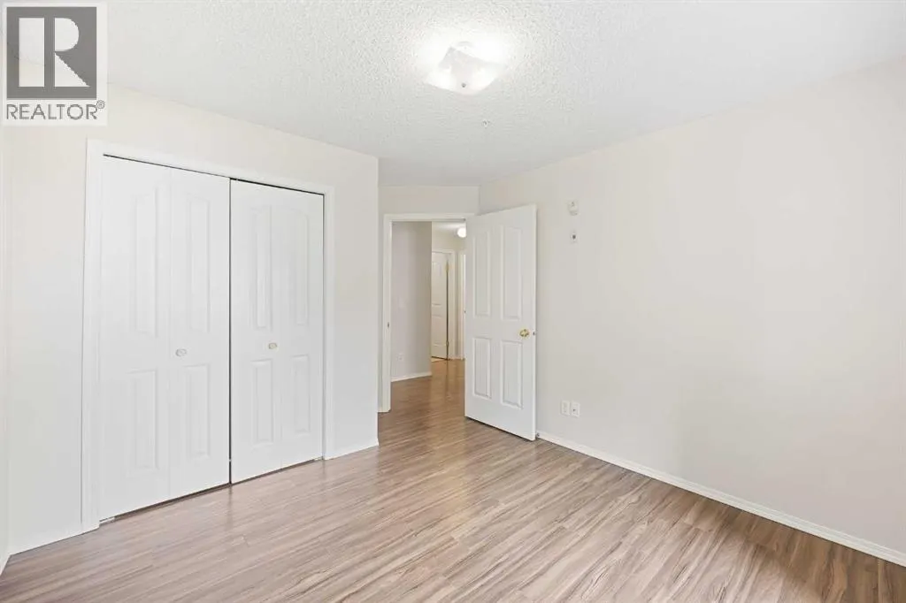 115, 4000 Somervale Court SW