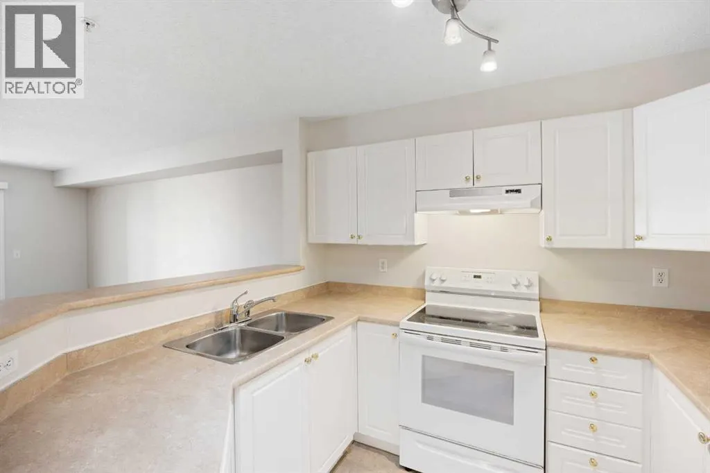 115, 4000 Somervale Court SW