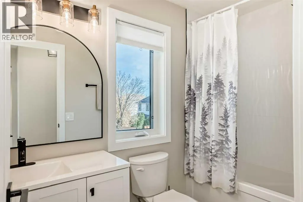 43 Bridlewood Green SW