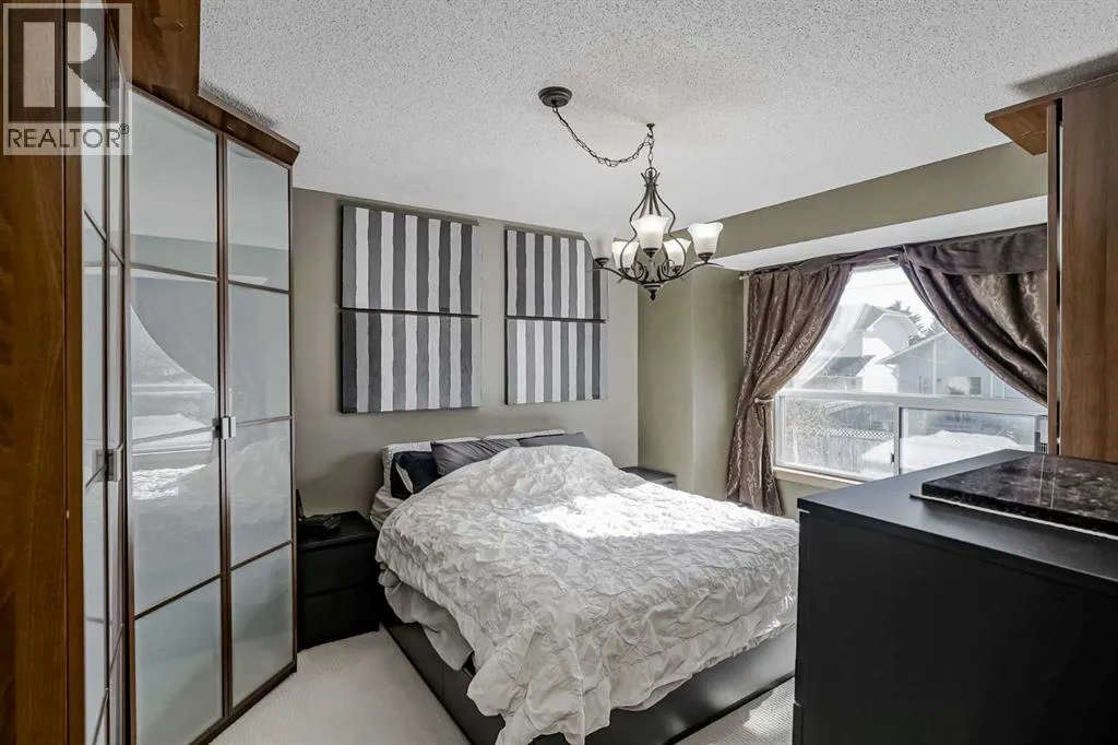 148 Citadel Close NW