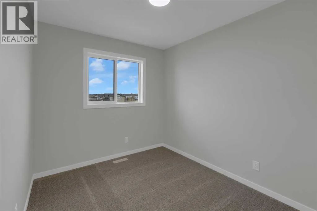 2022 Cobblebrook Crescent SW