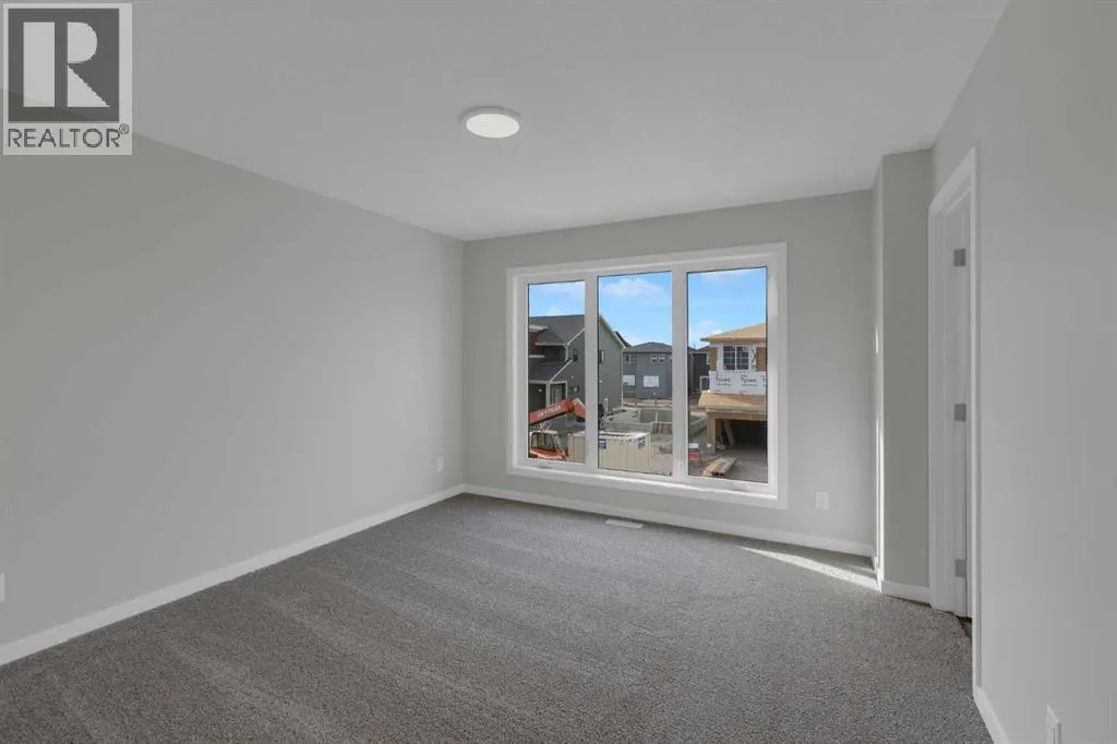 2022 Cobblebrook Crescent SW