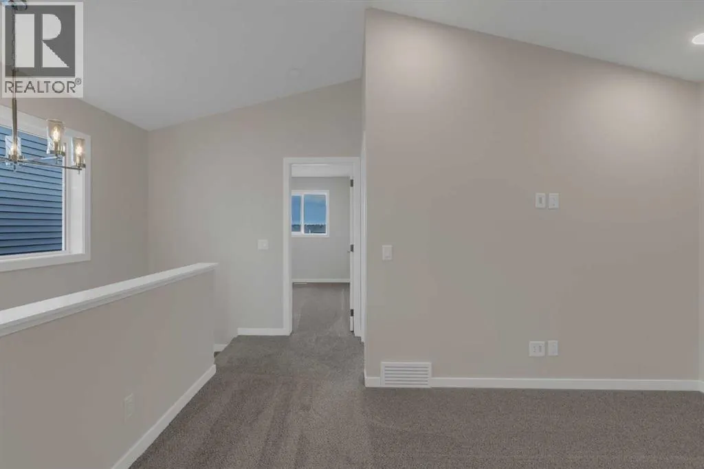 2022 Cobblebrook Crescent SW