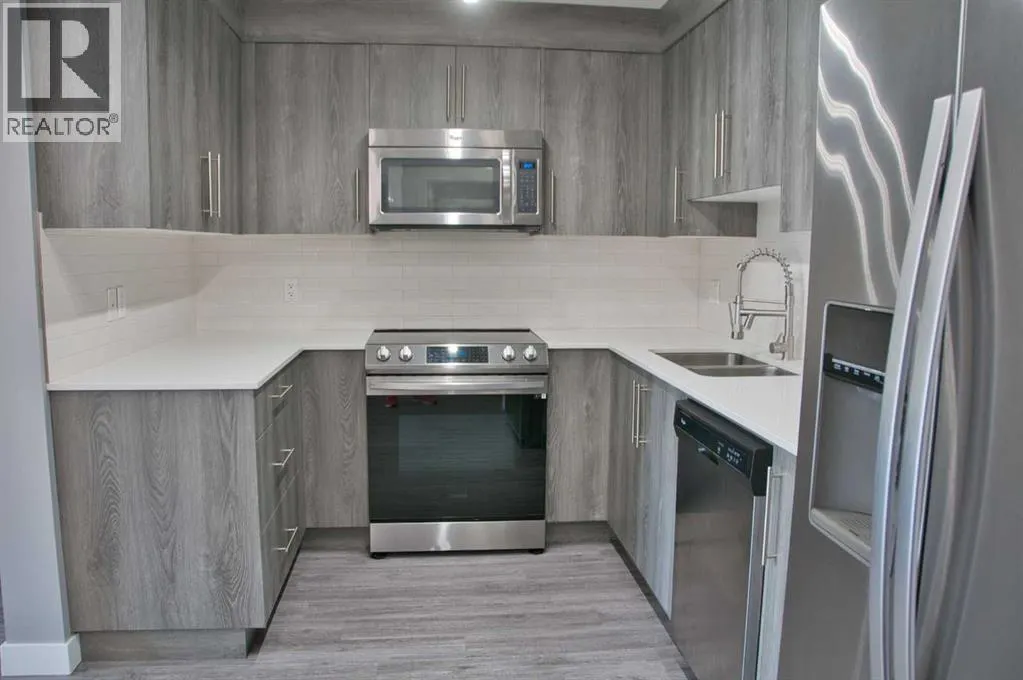 5407, 302 Skyview Ranch Drive NE