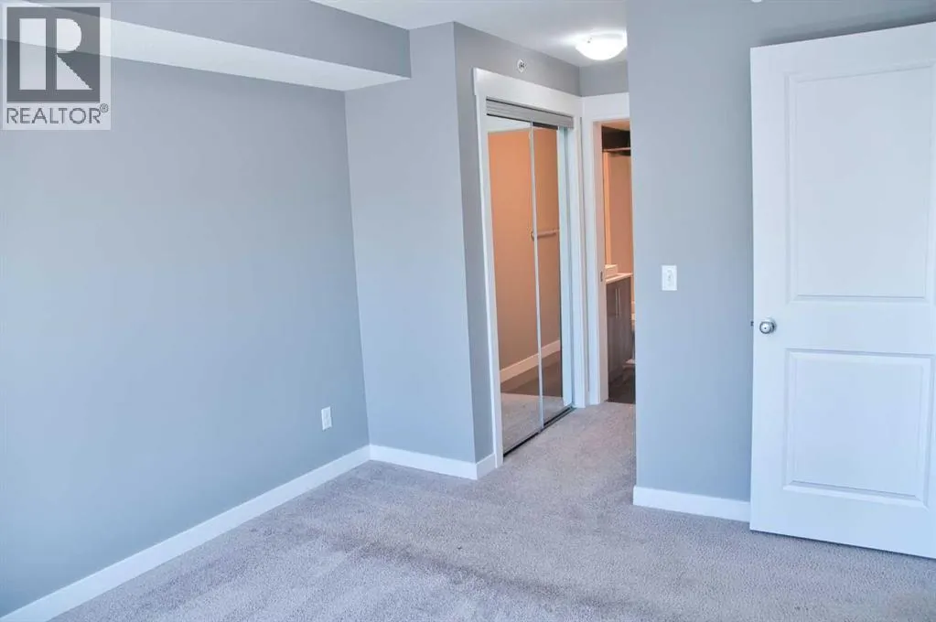 5407, 302 Skyview Ranch Drive NE