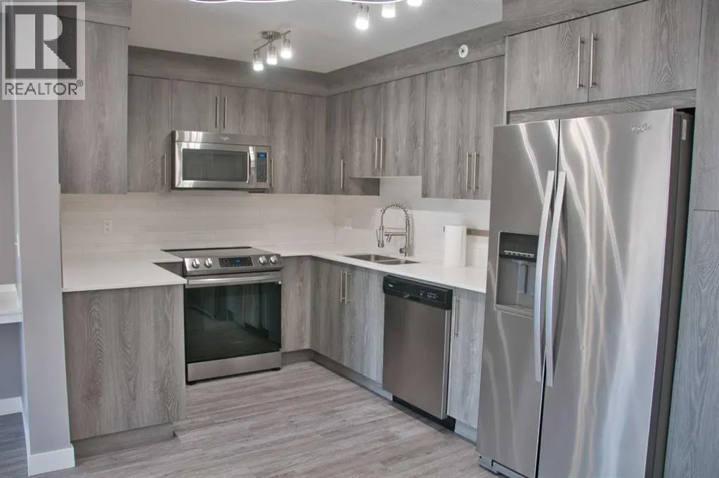 5407, 302 Skyview Ranch Drive NE