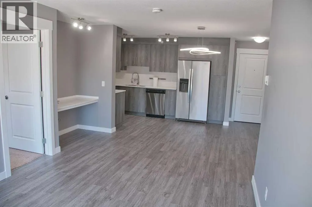 5407, 302 Skyview Ranch Drive NE