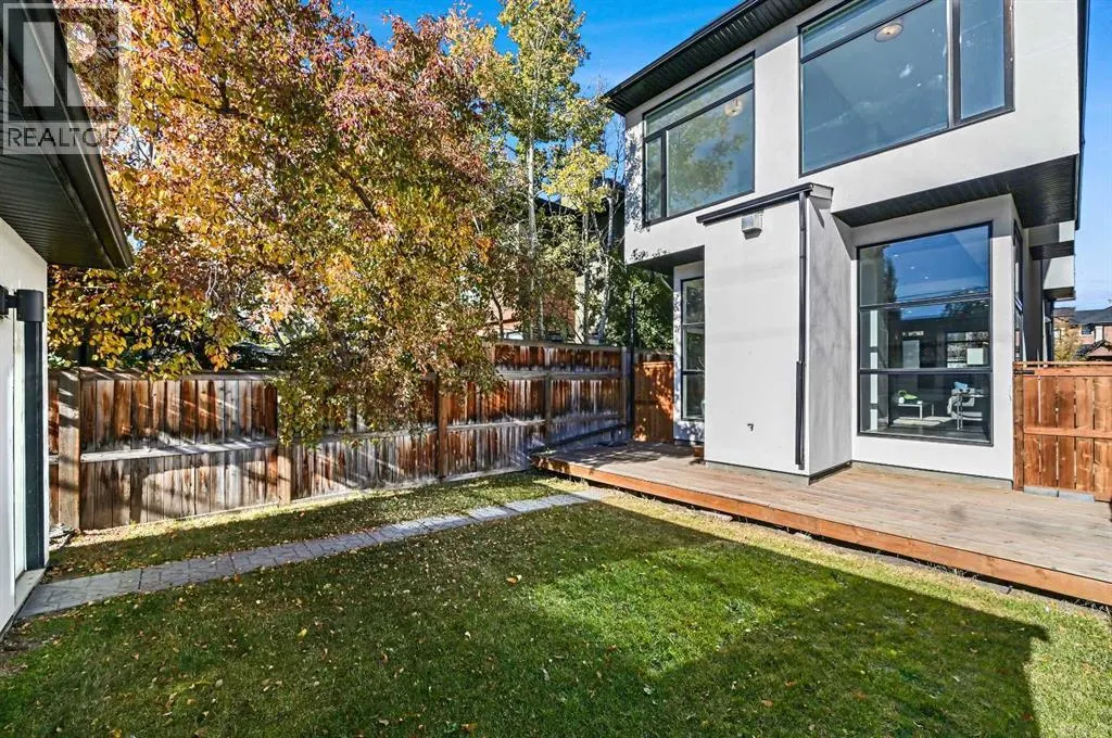 2115 Bowness Road NW