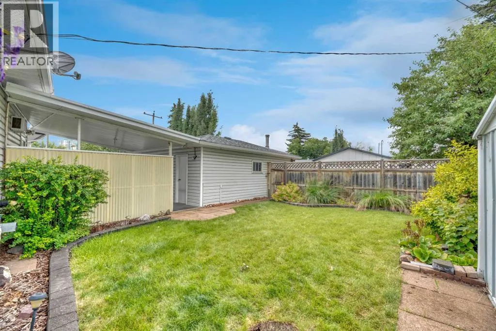 17 Windermere Road SW
