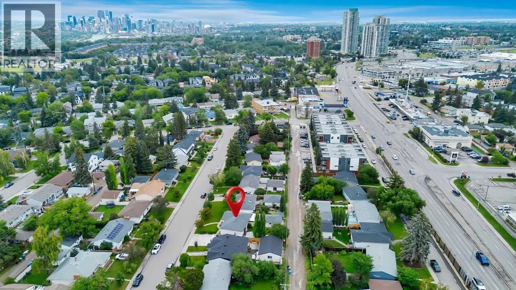 17 Windermere Road SW