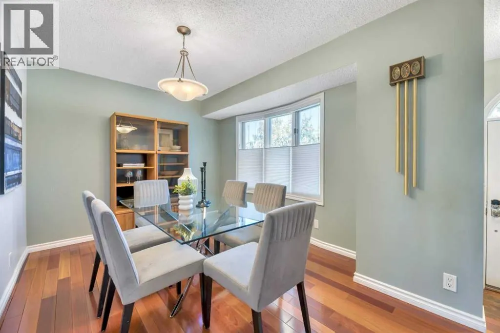17 Windermere Road SW