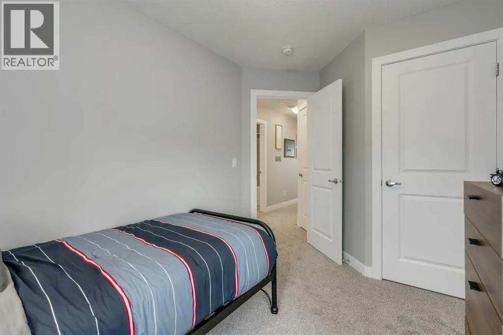 943 Legacy Circle SE