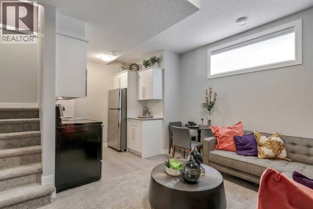 943 Legacy Circle SE