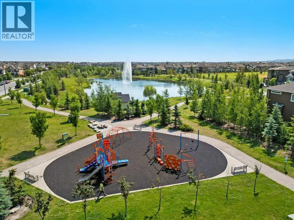 943 Legacy Circle SE