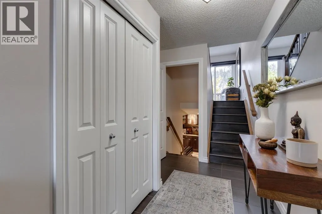 3841 Point Mckay Road NW