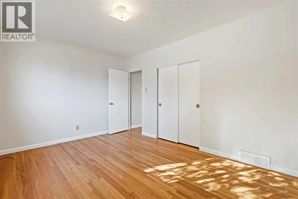 10 Glamorgan Drive SW