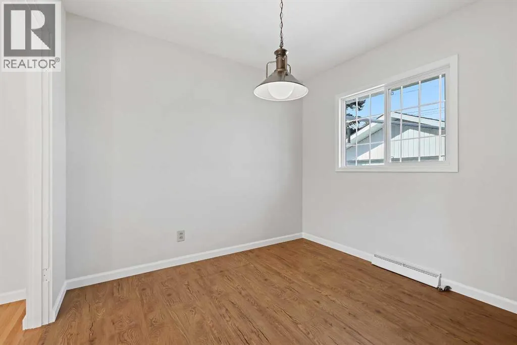 10 Glamorgan Drive SW