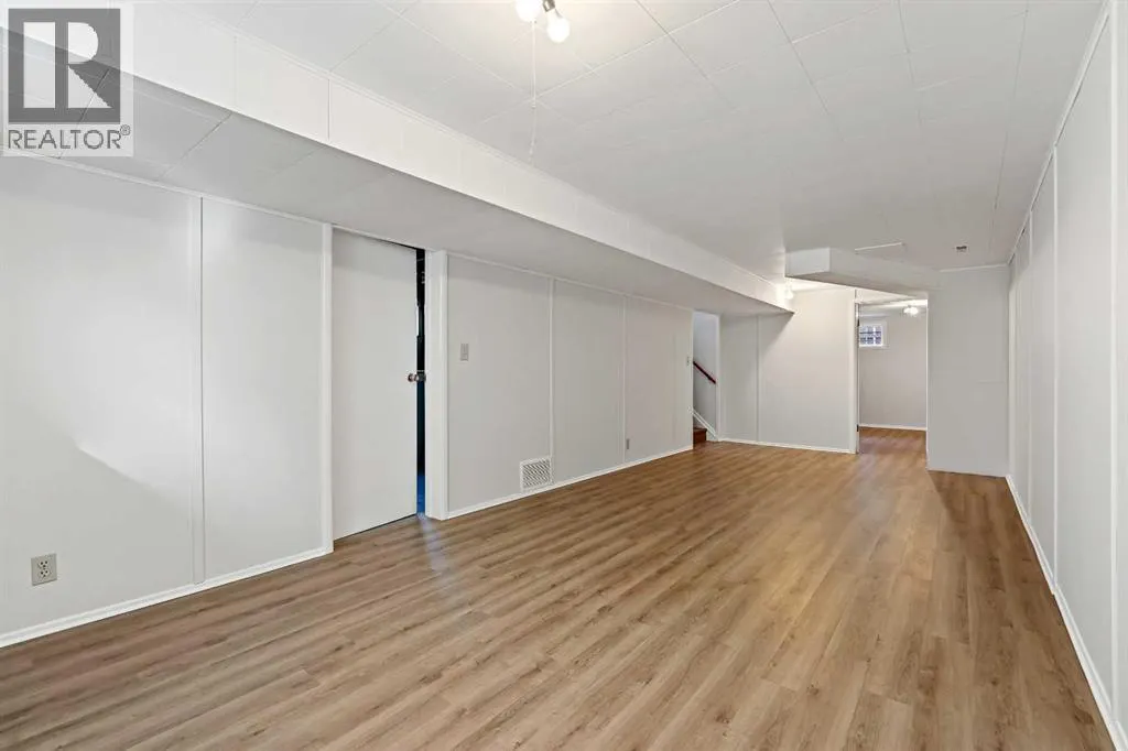 10 Glamorgan Drive SW