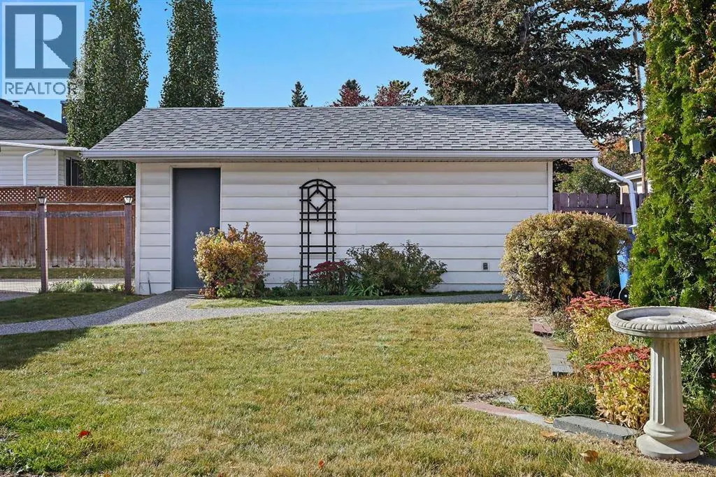10 Glamorgan Drive SW
