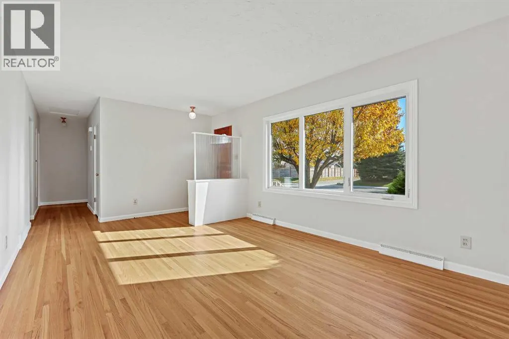 10 Glamorgan Drive SW
