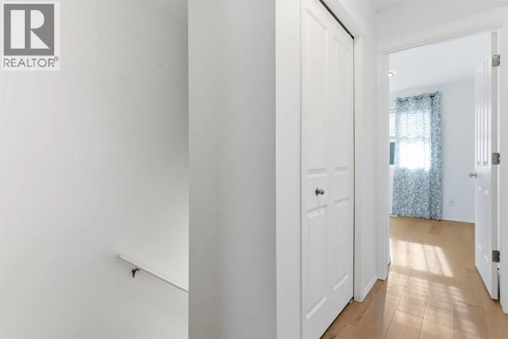 1101, 140 Sagewood Boulevard SW