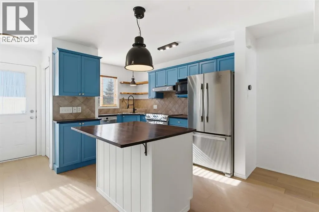 1101, 140 Sagewood Boulevard SW