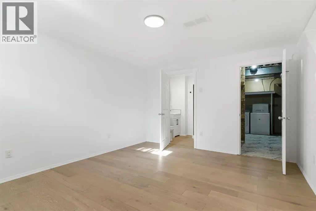 1101, 140 Sagewood Boulevard SW