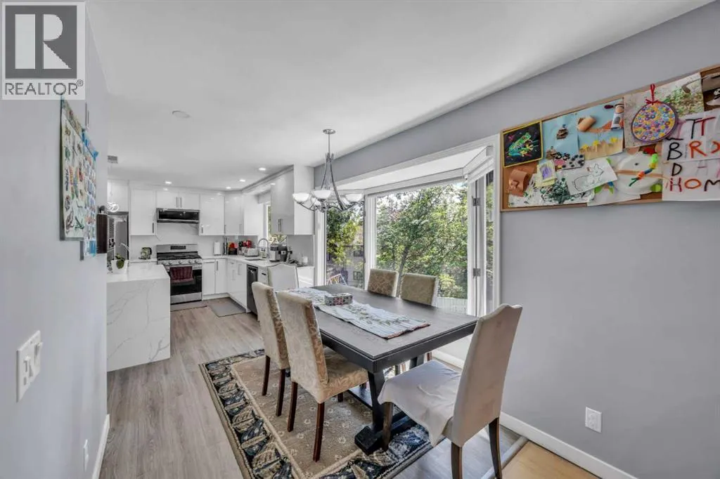 303 Ranchridge Bay NW