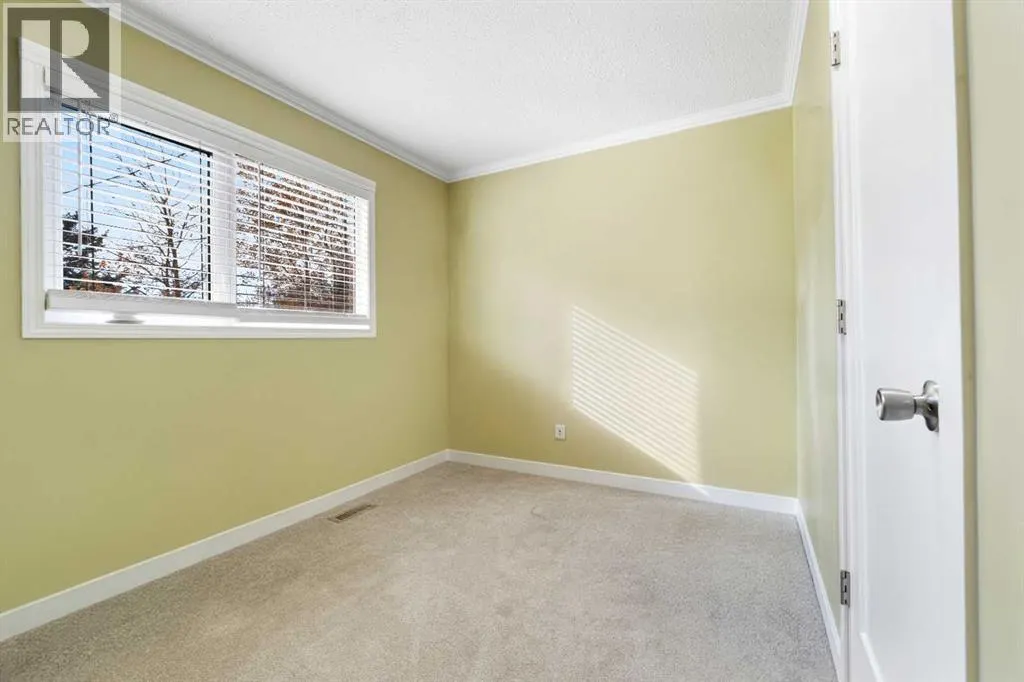 3 Isbister Avenue