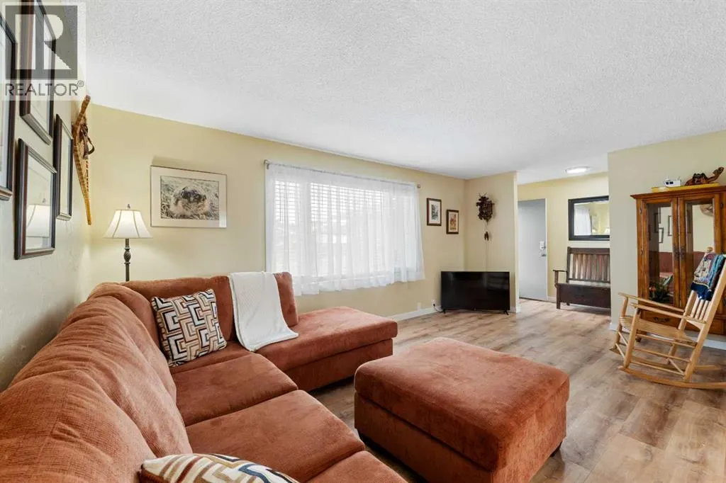3 Isbister Avenue
