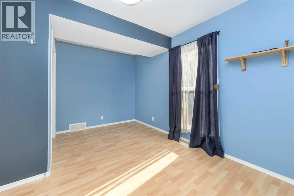 39 KIRTON Close