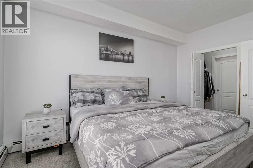 1318, 604 East Lake Boulevard NE