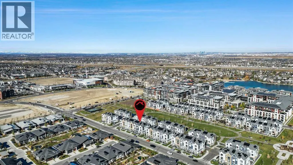 611 Mahogany Road SE