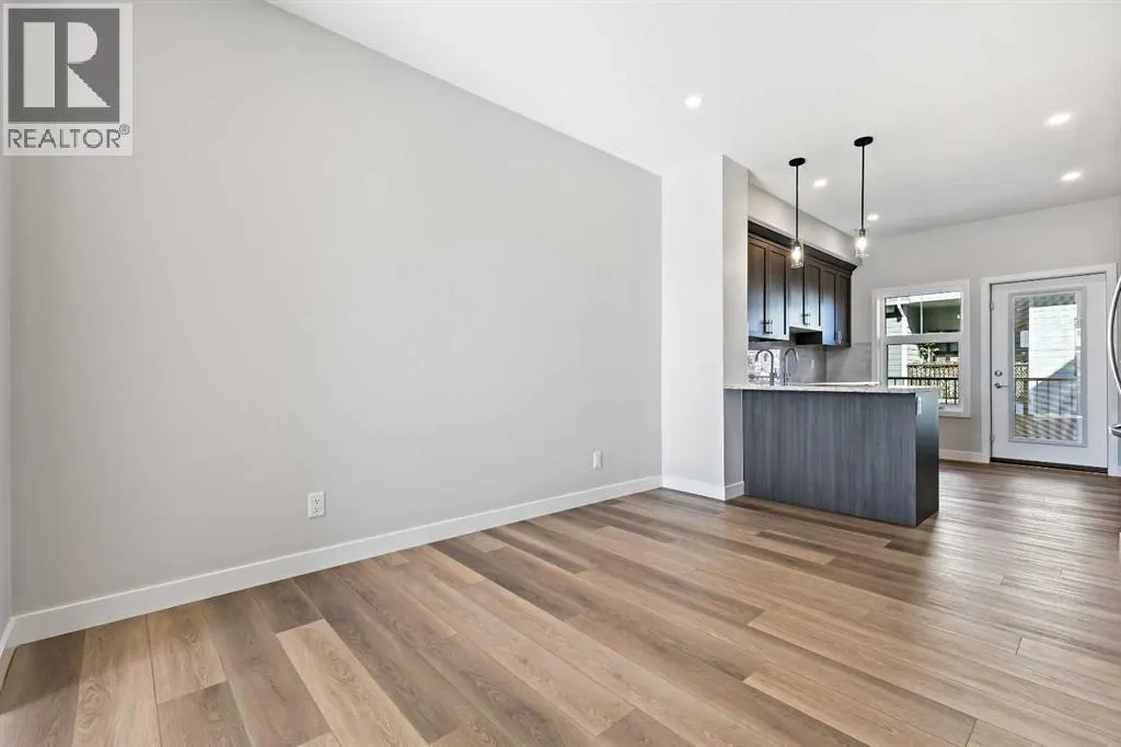 611 Mahogany Road SE
