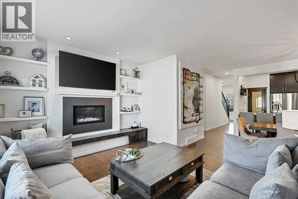 409 Marquis Heights SE