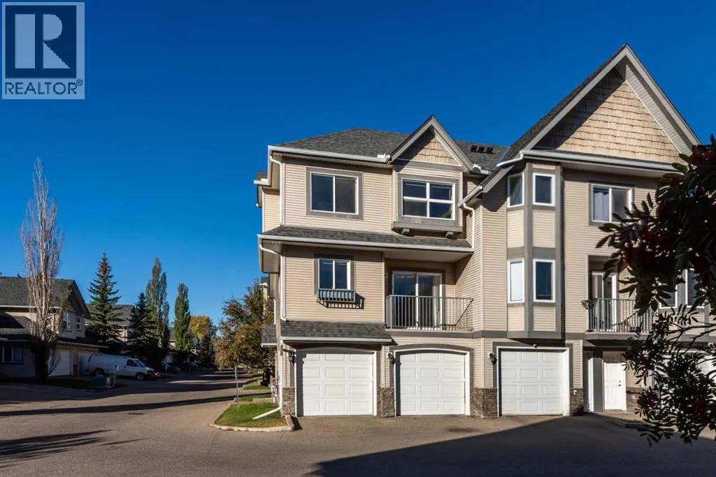 66 Cedarwood Lane SW