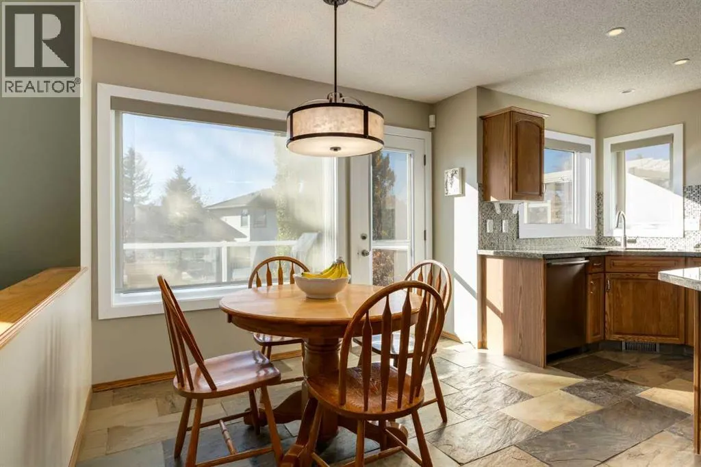 208 Citadel Park NW