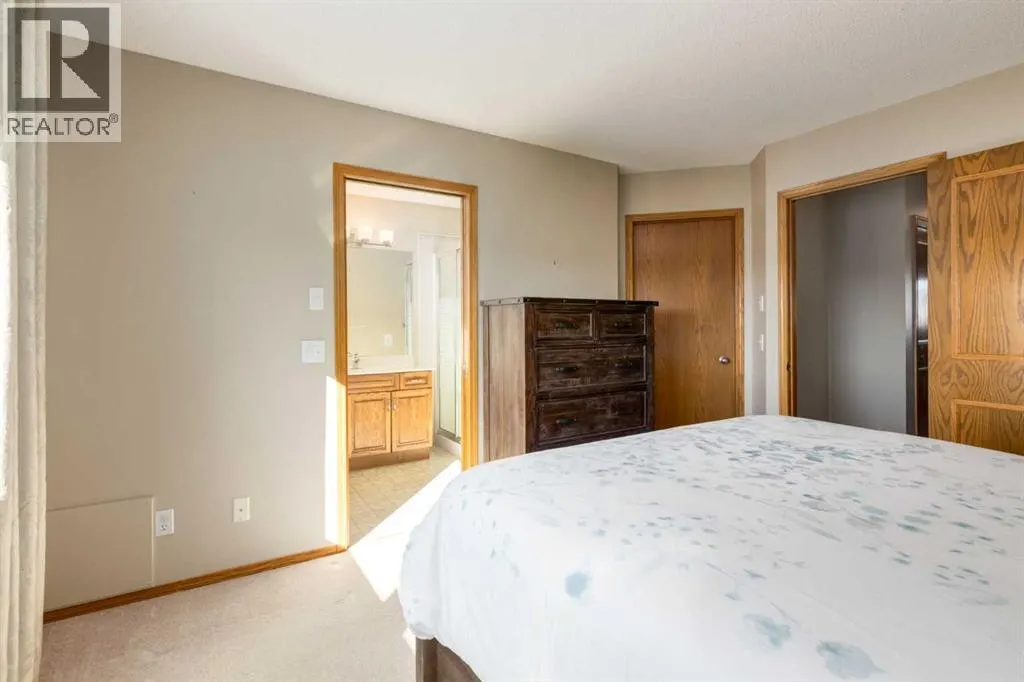 208 Citadel Park NW