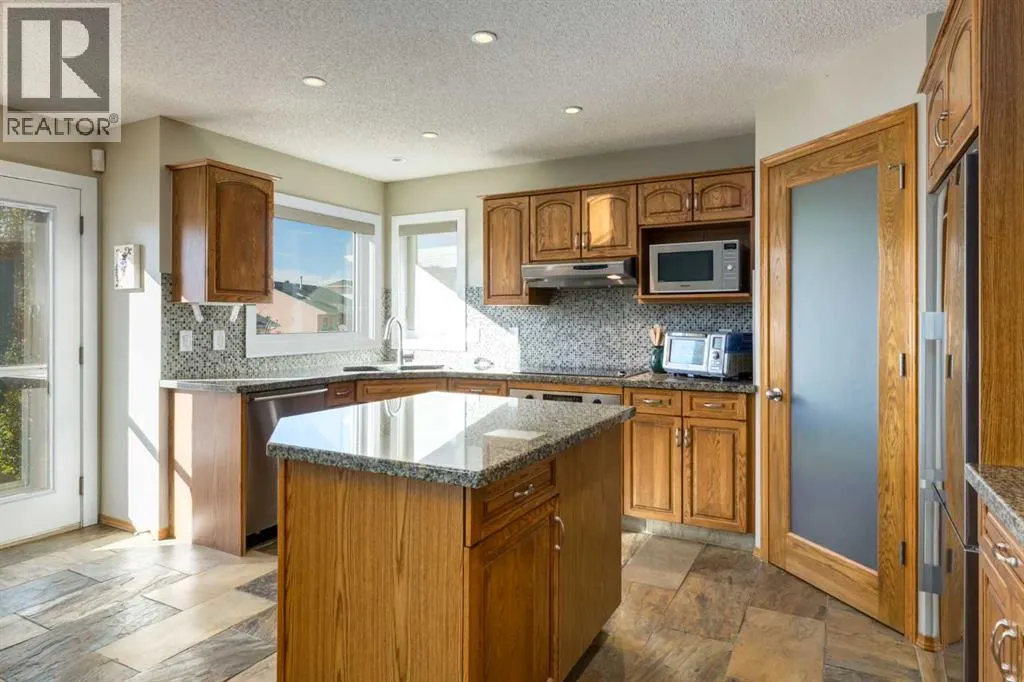 208 Citadel Park NW